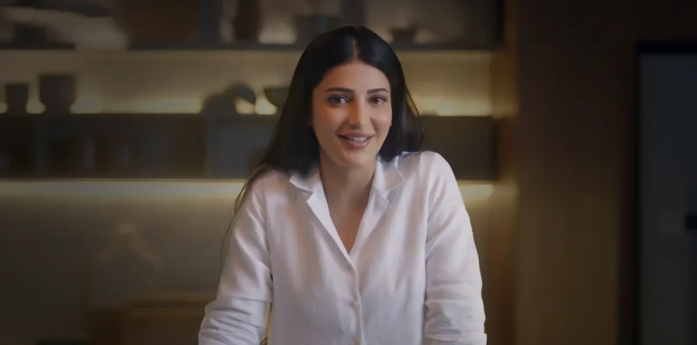 Fybros Brand Ambassdor | Shruti Haasan